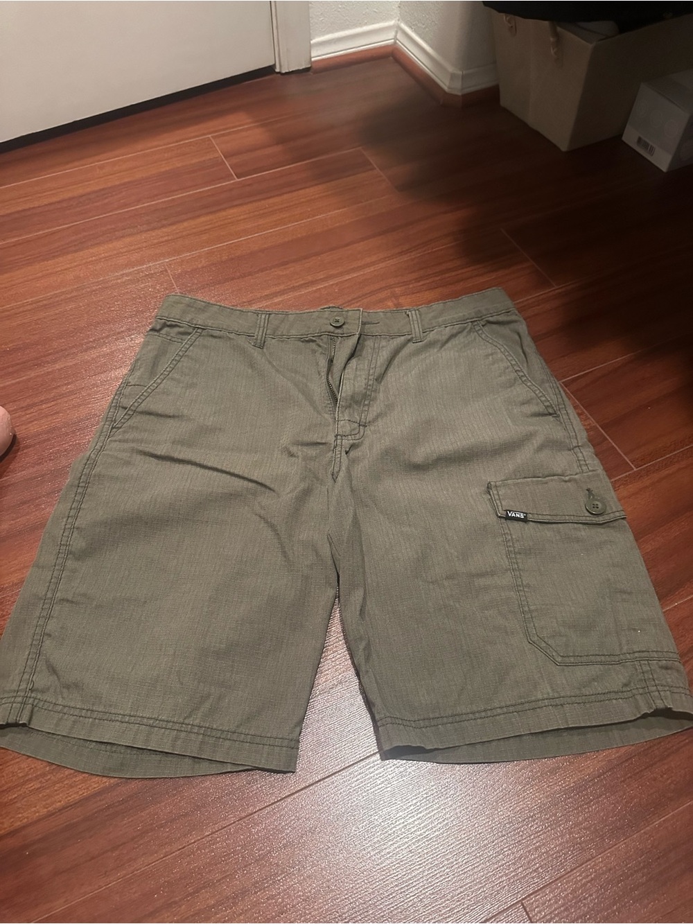Vans Olive Cargo Shorts with Side Pocket